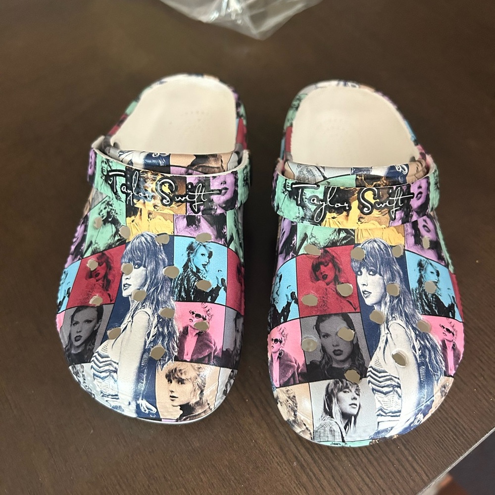 Taylor Swift crocs